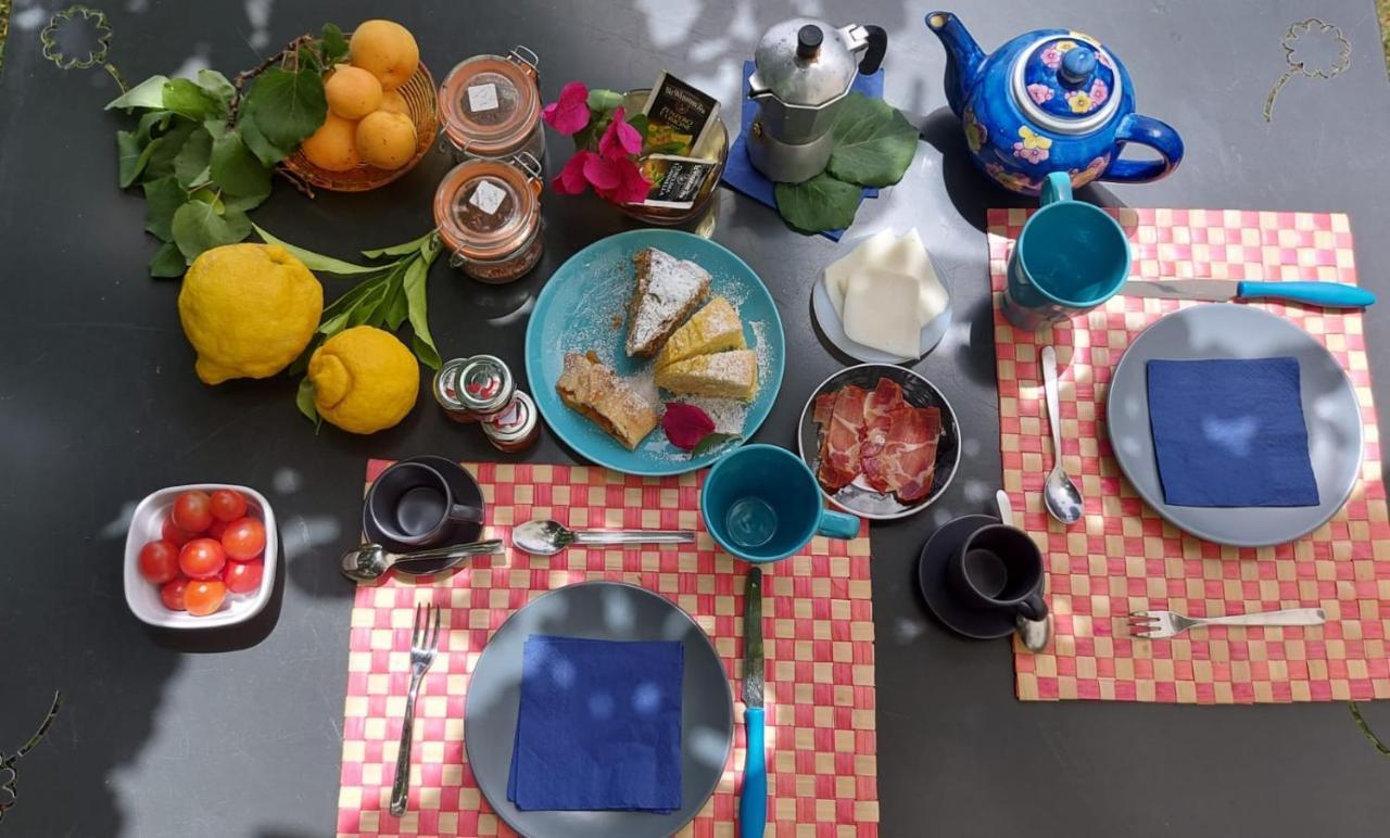 La Casa Sul Blu Albergo Diffuso ピショッタ エクステリア 写真