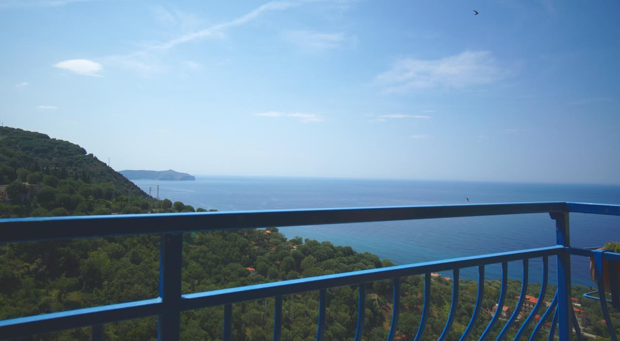 La Casa Sul Blu Albergo Diffuso ピショッタ エクステリア 写真